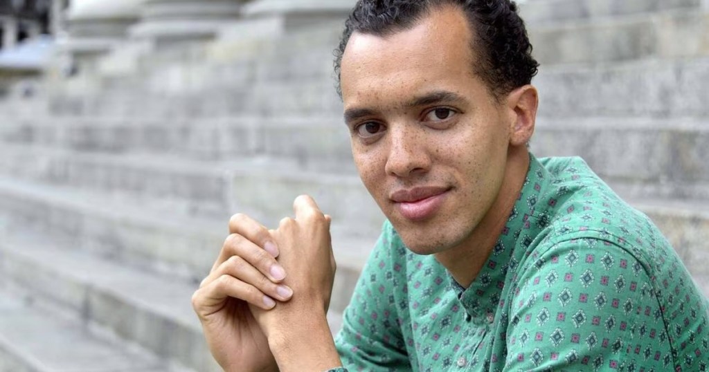 Gaël Faye dévoile la beauté de l’ennui dans un livre jeunesse&nbsp;poétique